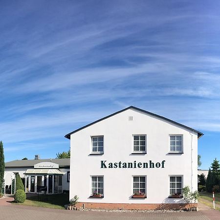 Kastanienhof Hotel Garni Zinnowitz Bagian luar foto