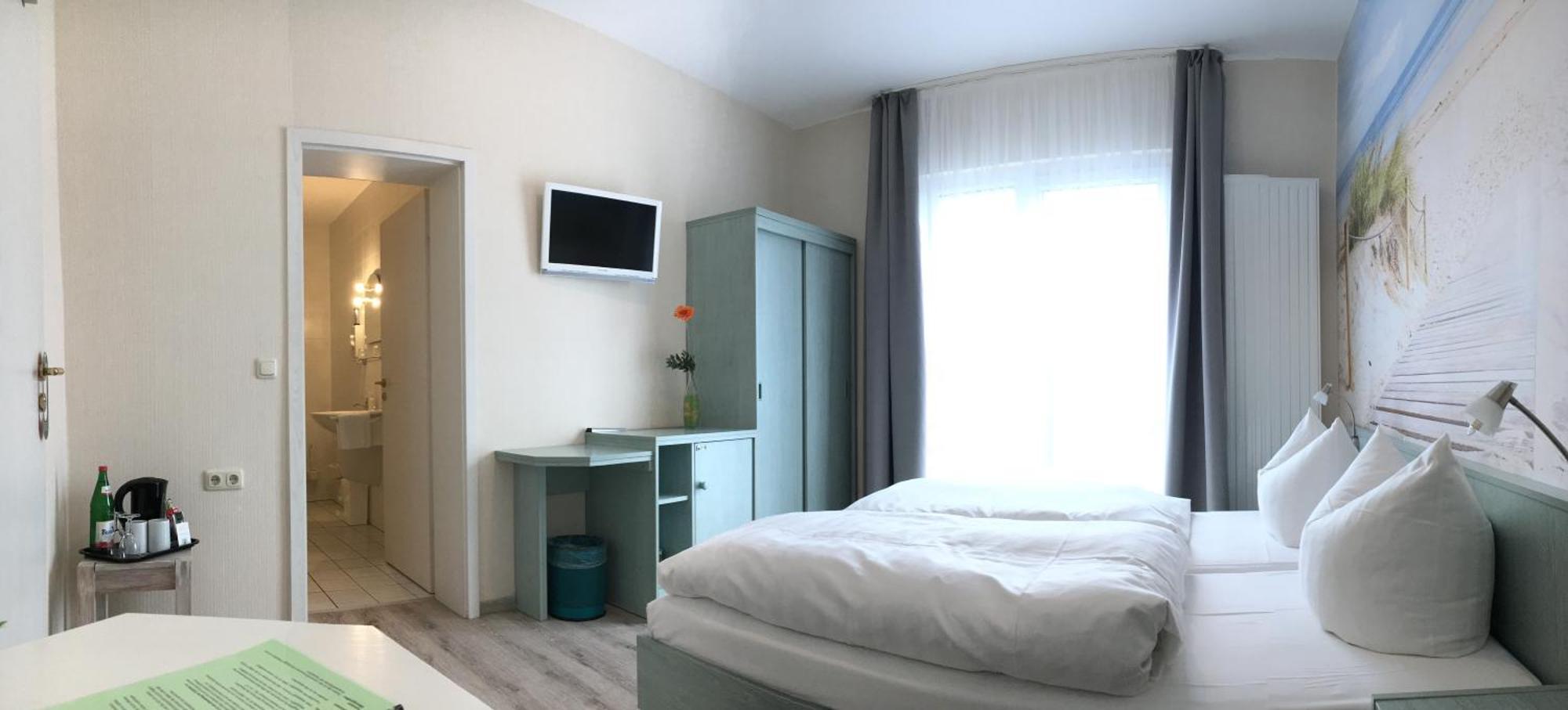 Kastanienhof Hotel Garni Zinnowitz Bagian luar foto